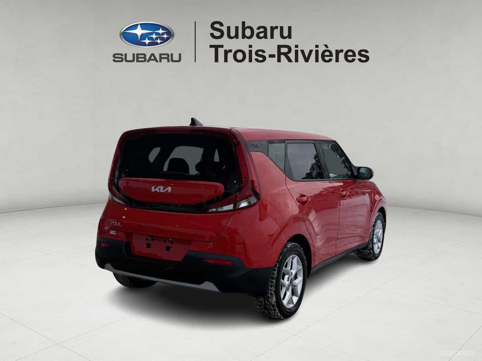 2022 Kia Soul EX - Image 6