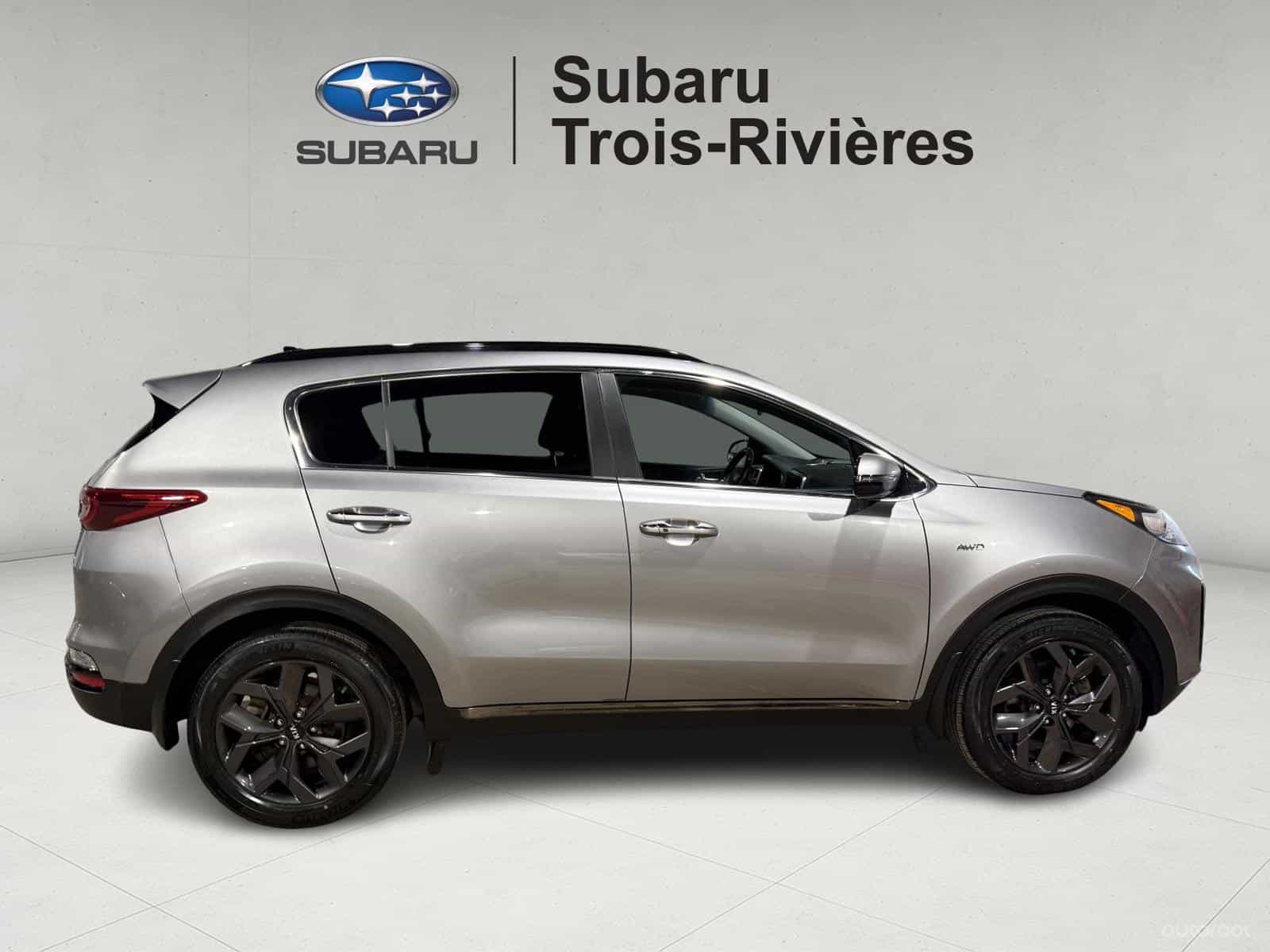 2020 Kia Sportage EX - Image 9