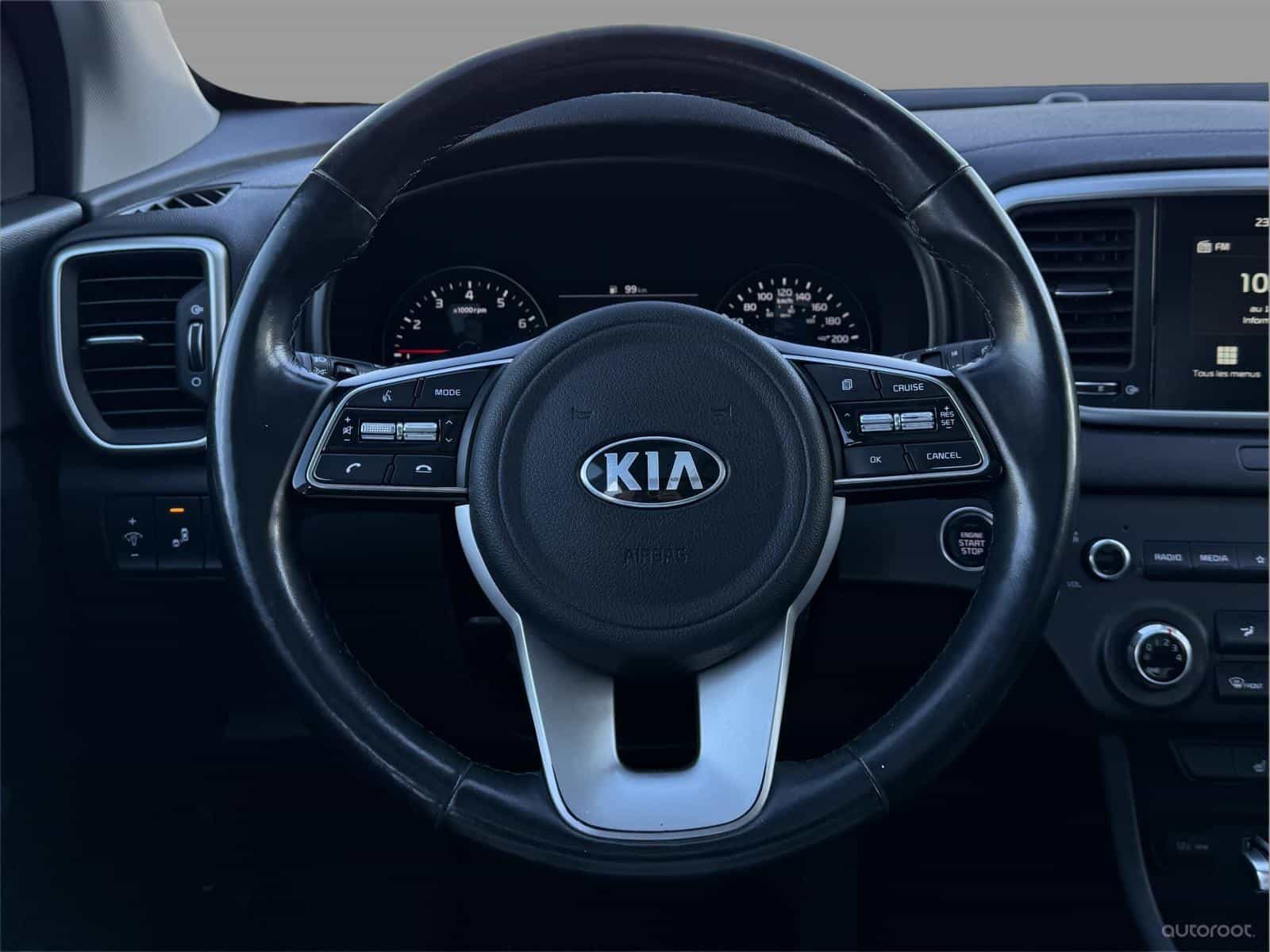 2020 Kia Sportage EX - Image 15
