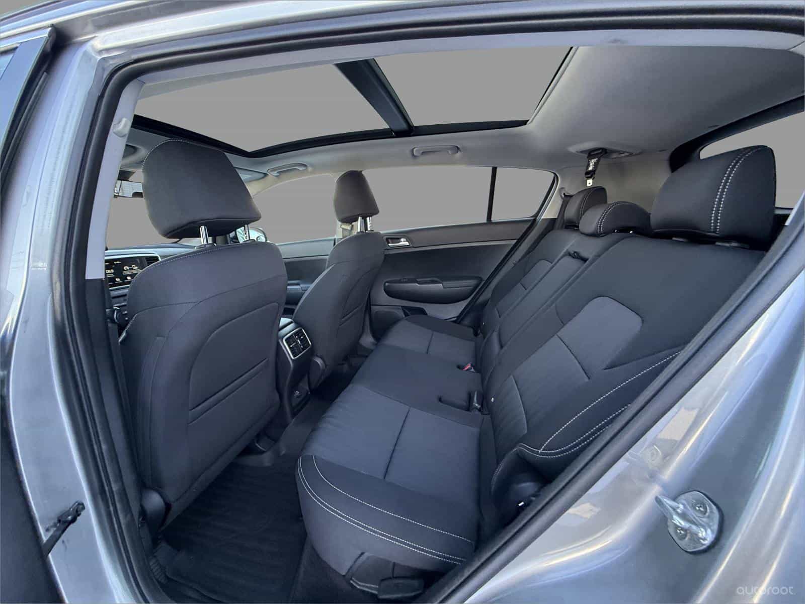 2020 Kia Sportage EX - Image 23