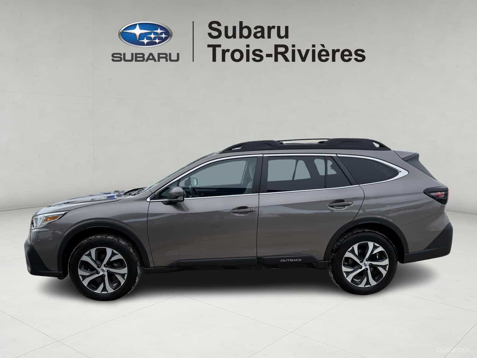 2022 Subaru Outback Limited - Image 4