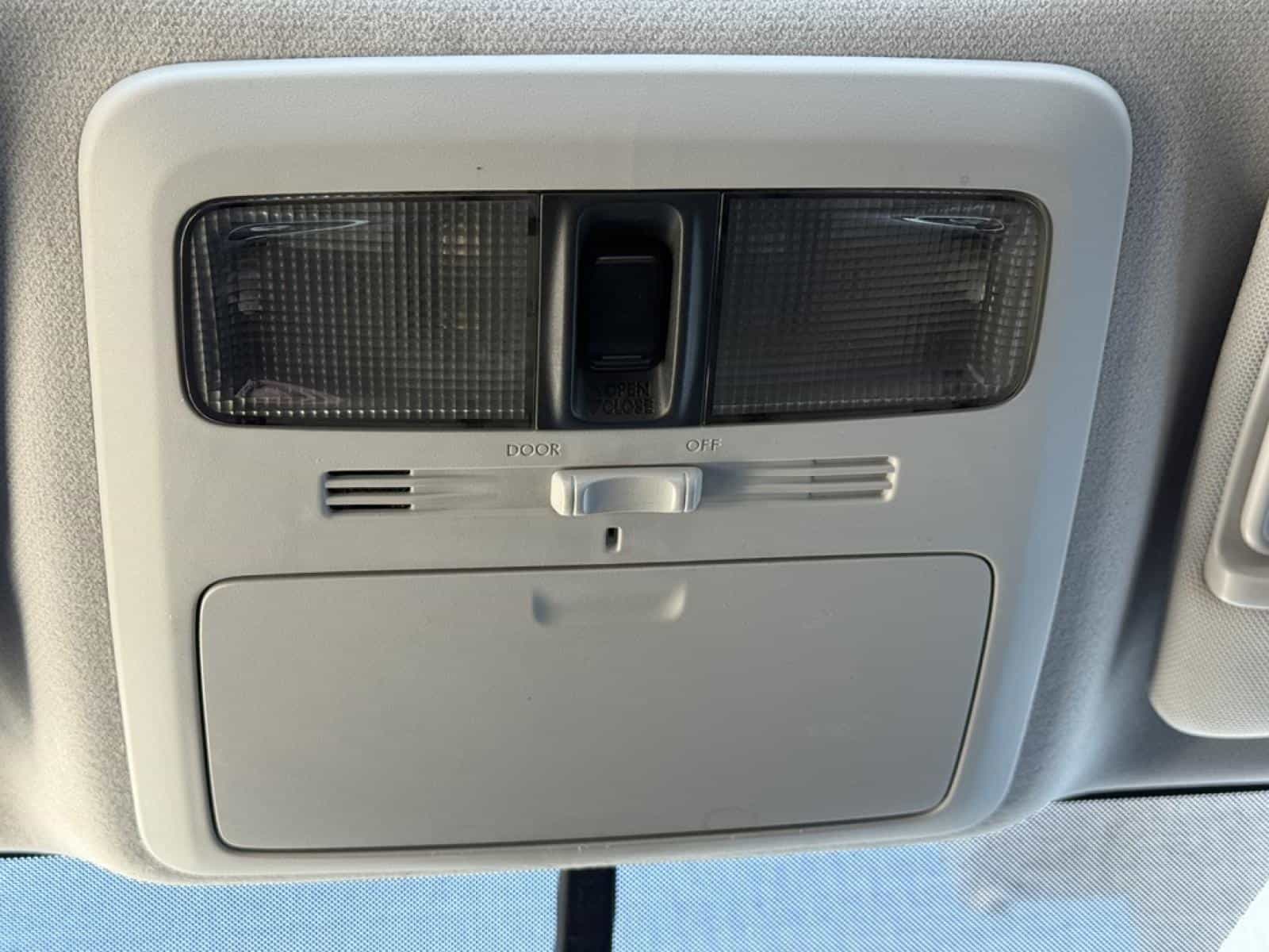 2017 Subaru Forester 2.0XT Limited - Image 17