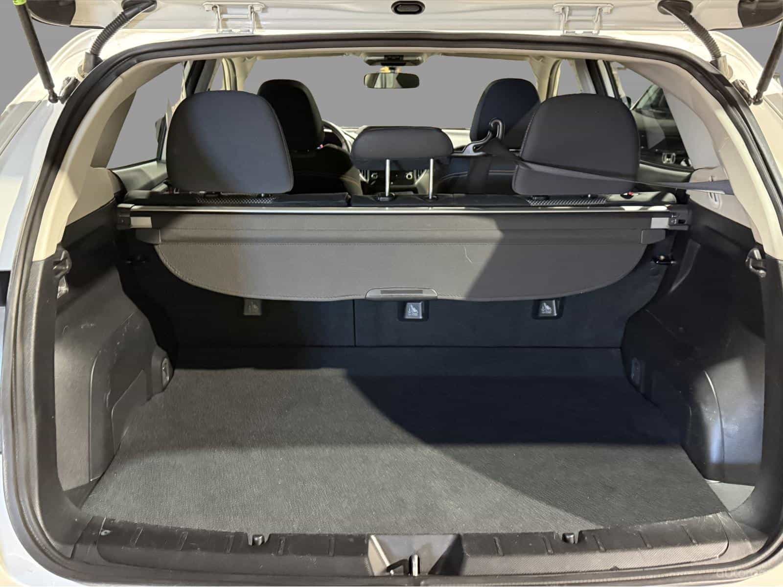 2023 Subaru Crosstrek Sport - Image 8