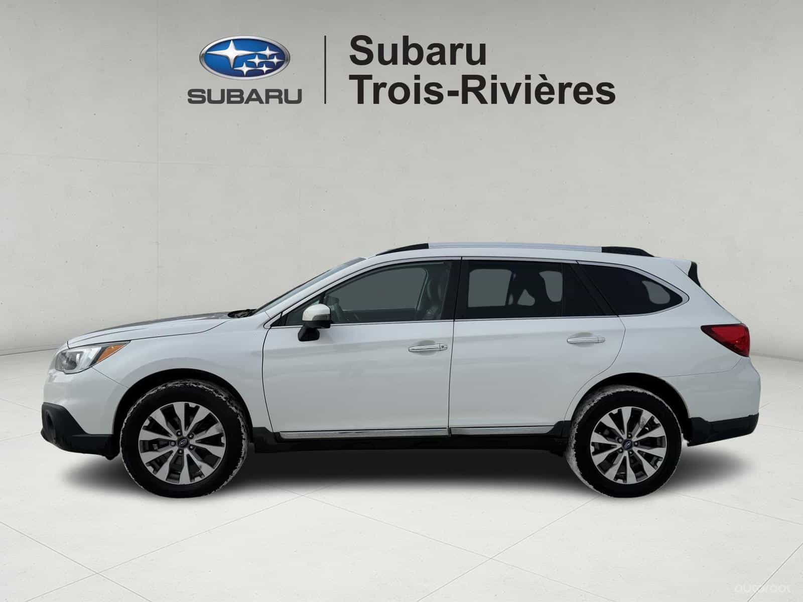 Image 3 Subaru Outback 3.6R Premier w/Tech 2017