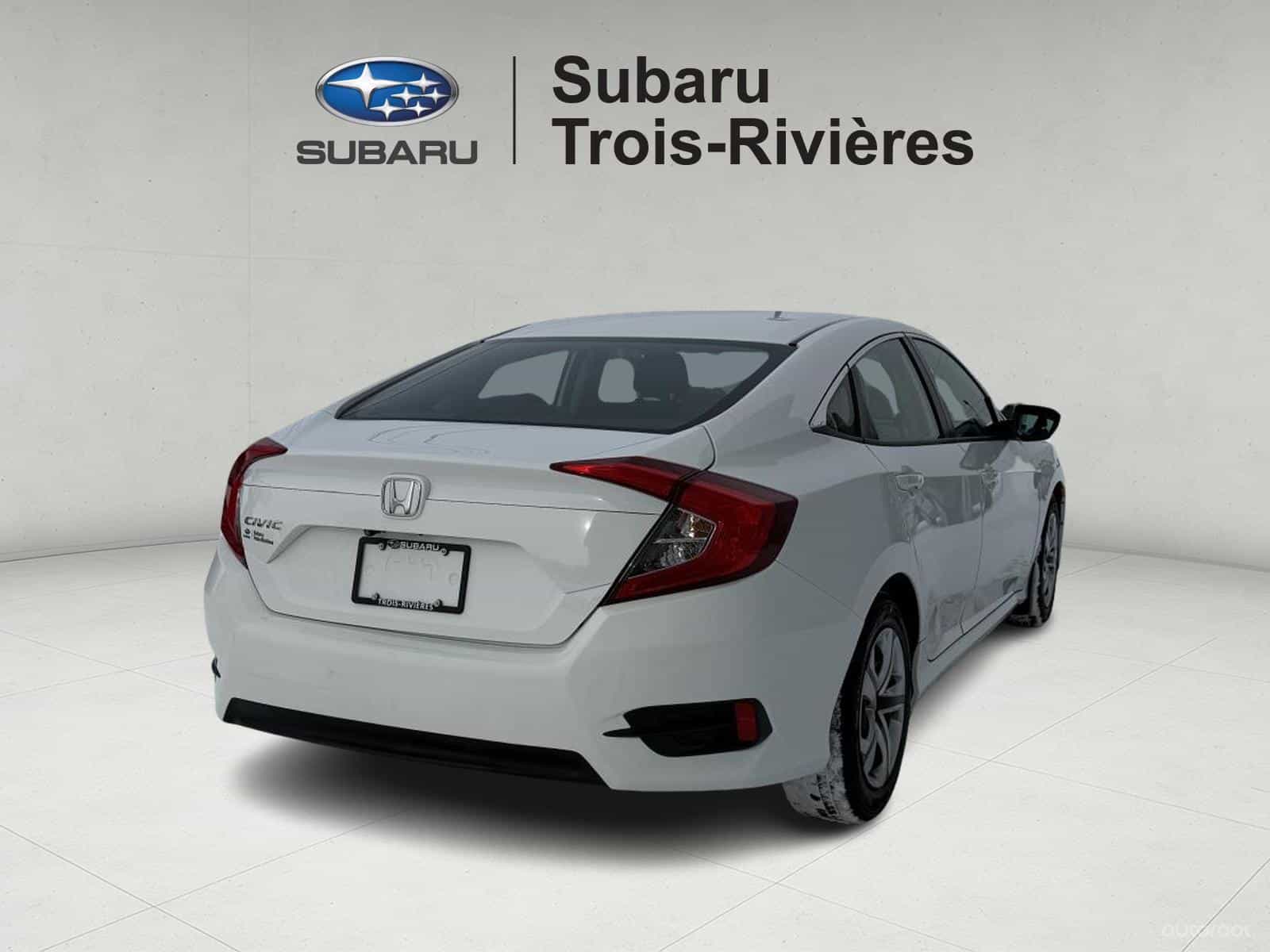 Image 8 Honda Civic LX 2016