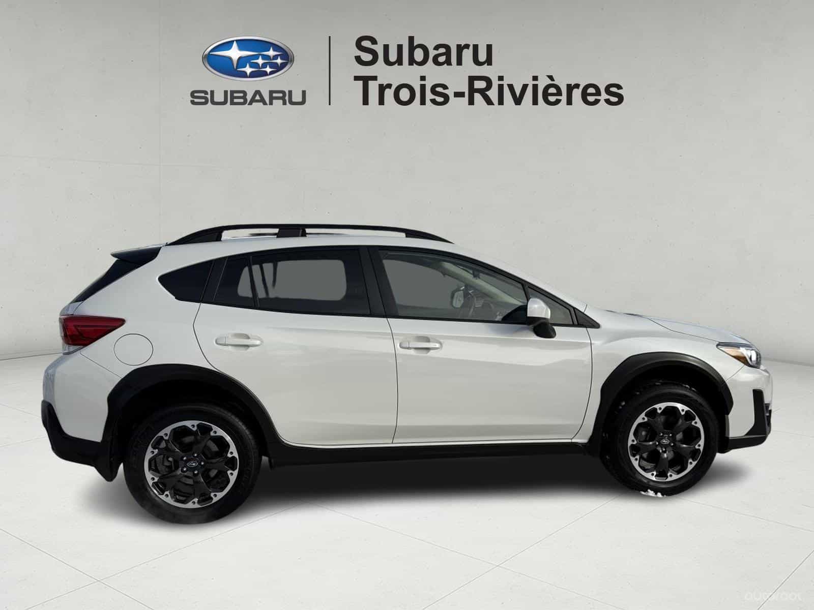 2023 Subaru Crosstrek Touring w/Eye - Image 9