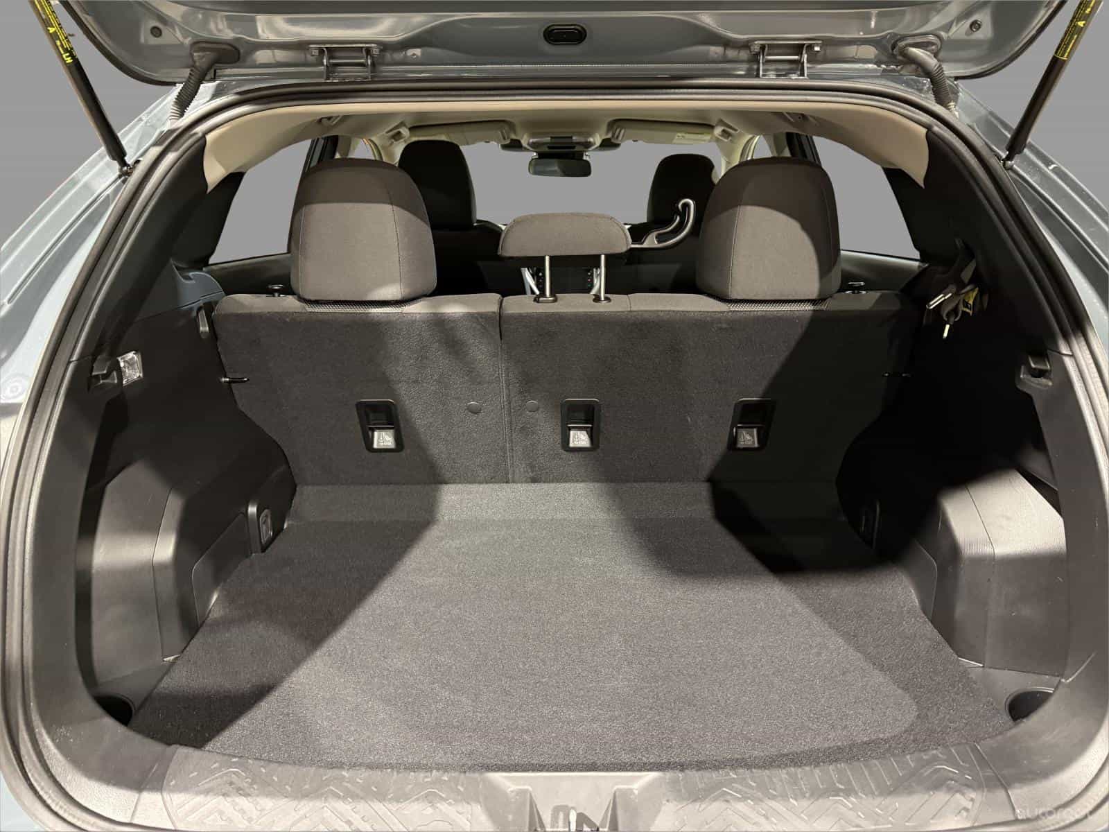 2024 Subaru Crosstrek Touring - Image 7