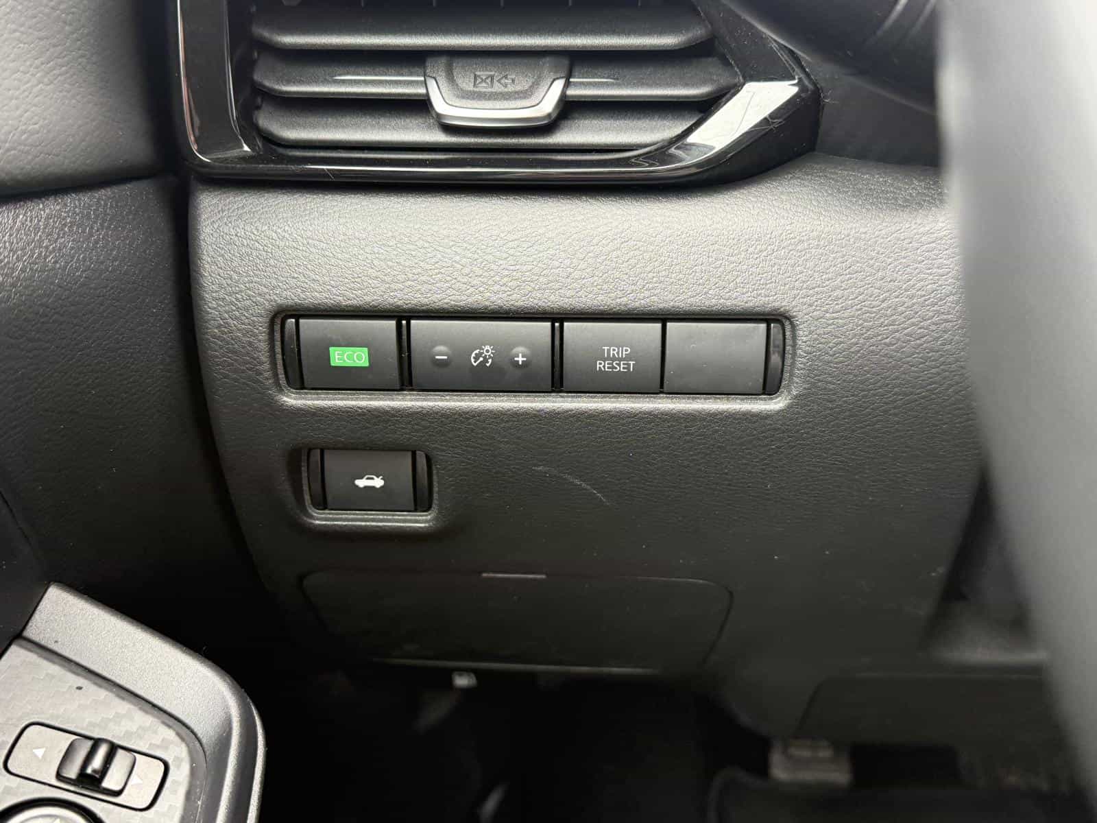 Image 11 Nissan Sentra SV 2021