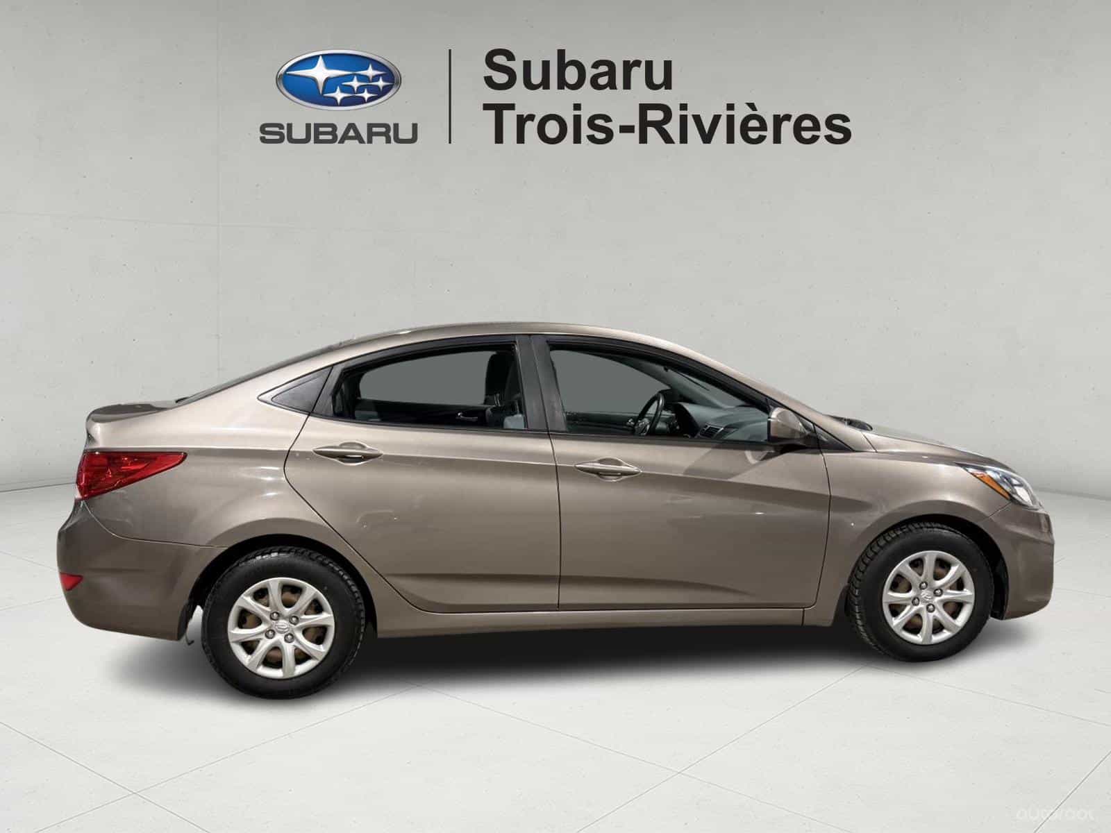 2013 Hyundai Accent GL - Image 9