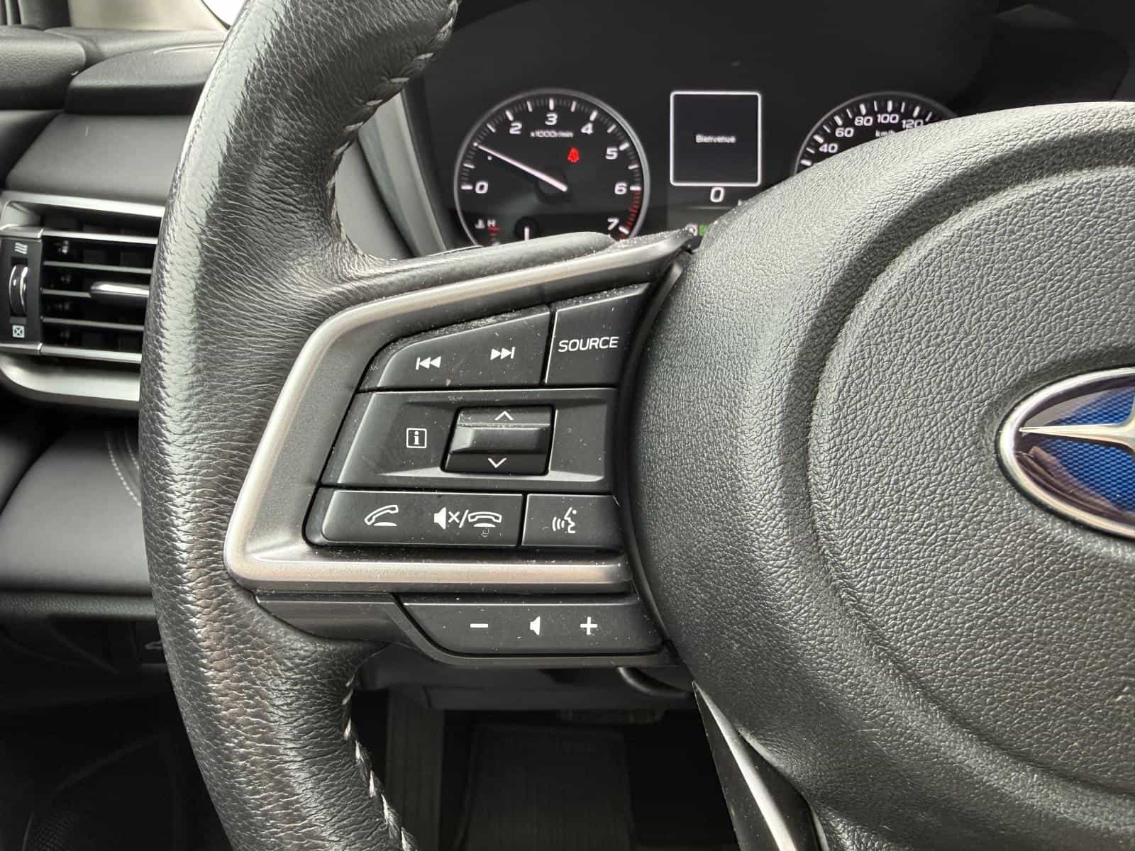 Image 16 Subaru Outback Limited 2023