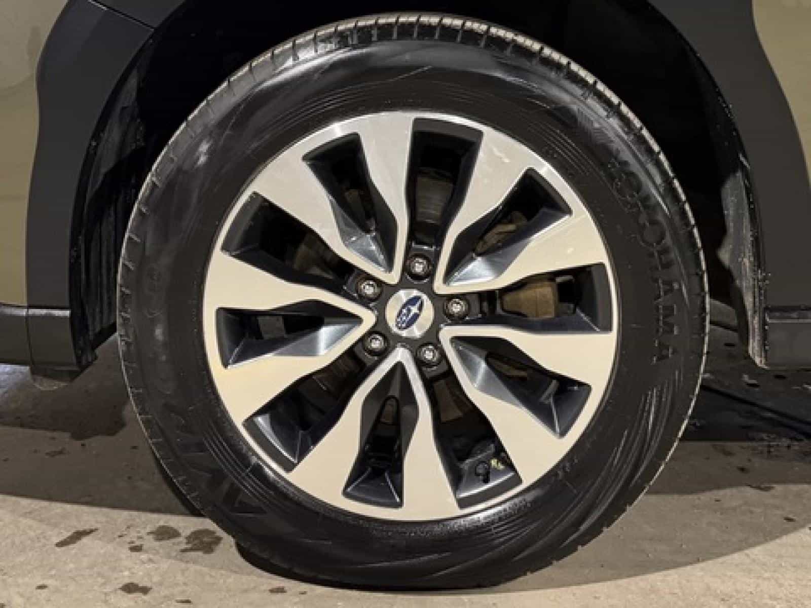 Image 10 Subaru Outback Limited 2023