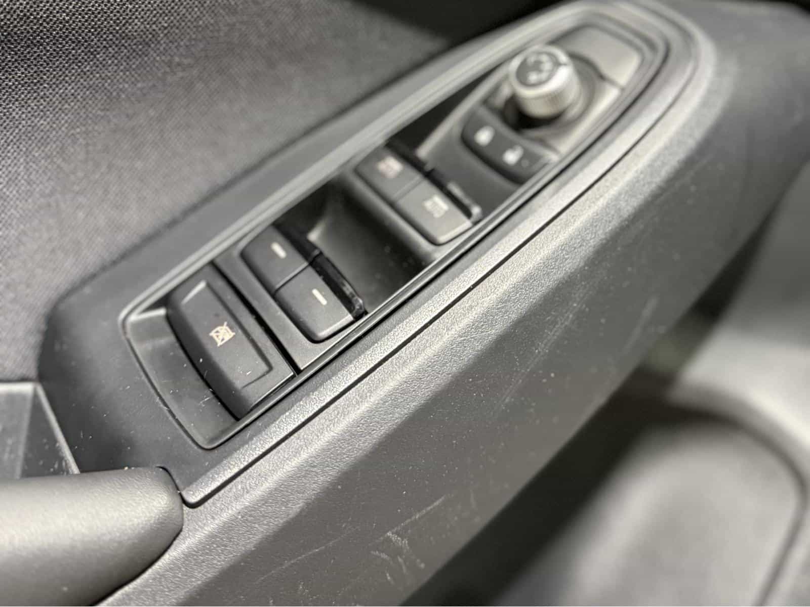 2019 Subaru Crosstrek Touring - Image 12