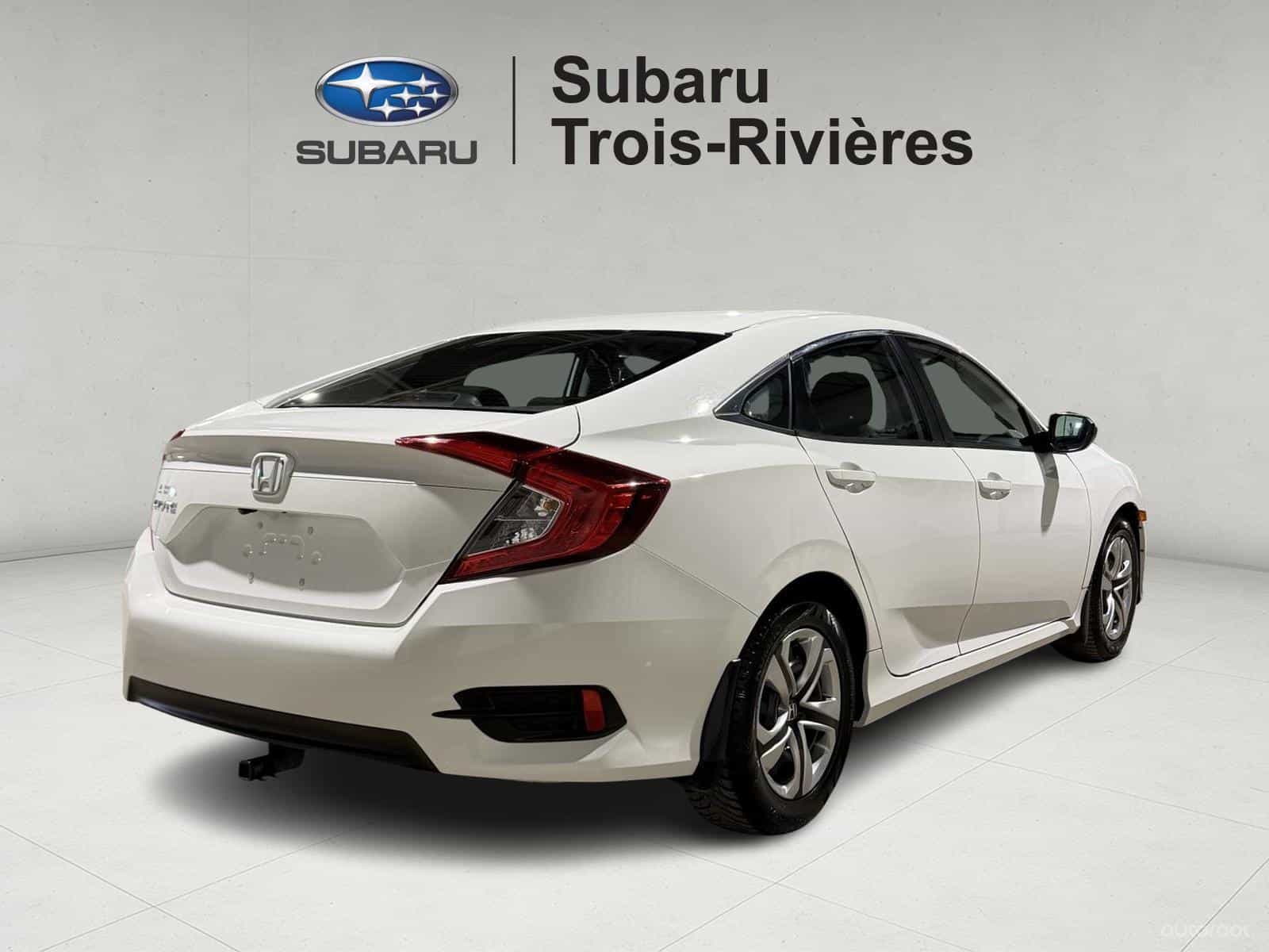 2018 Honda Civic LX - Image 5