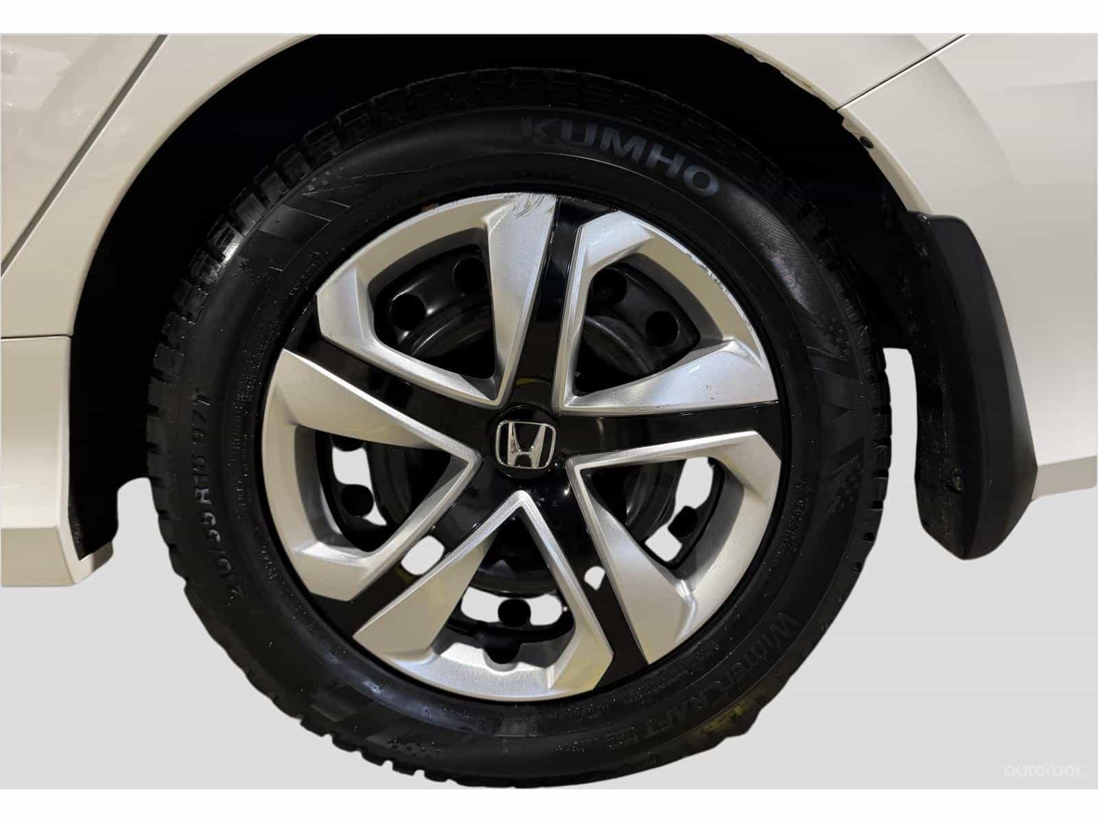 2018 Honda Civic LX - Image 9