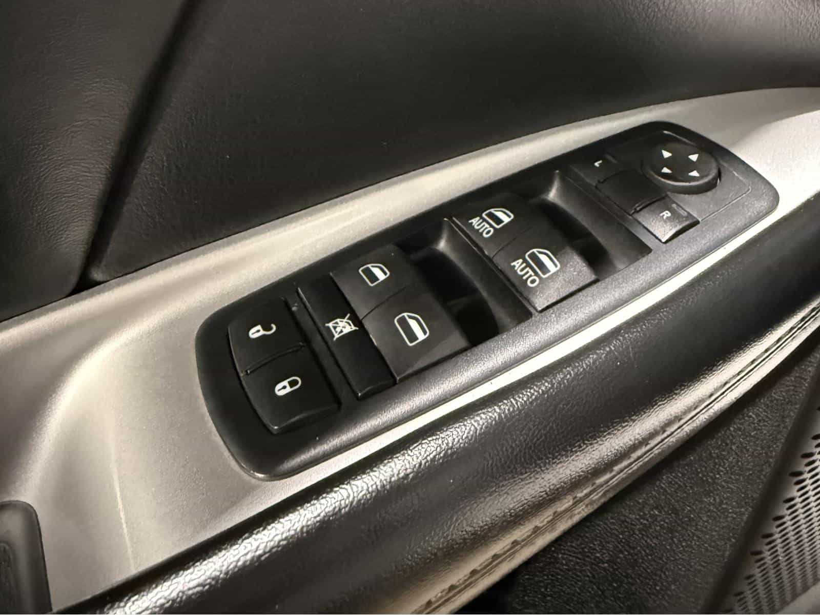 2016 Dodge Journey R/T - Image 13