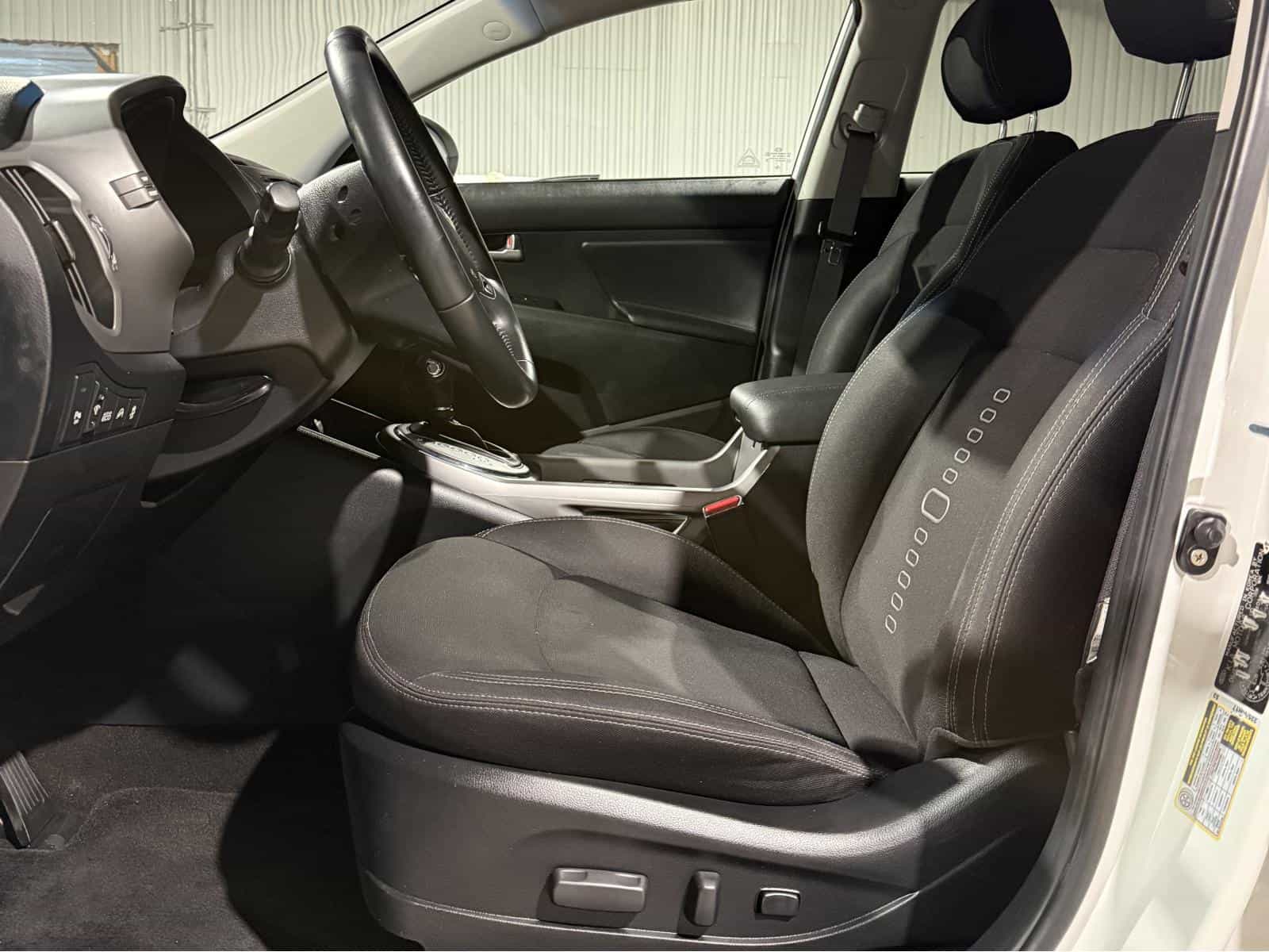 2016 Kia Sportage EX - Image 14