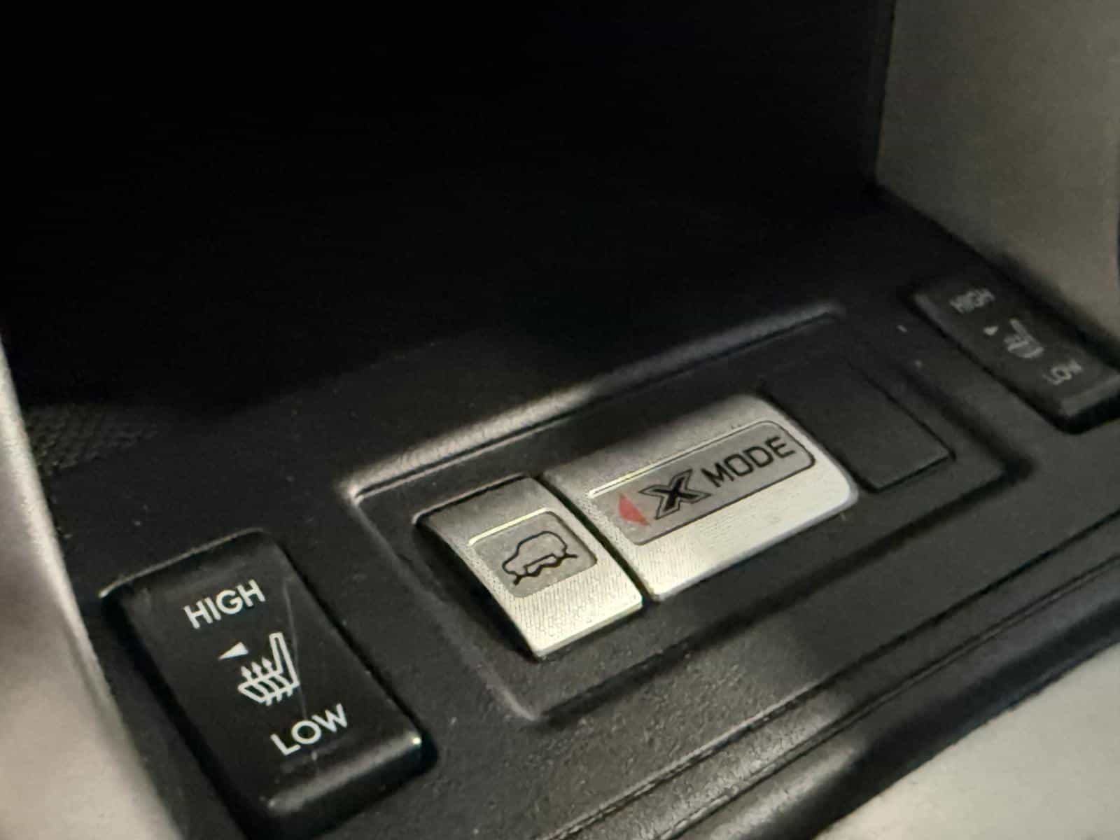 2018 Subaru Forester 2.5i Touring - Image 21