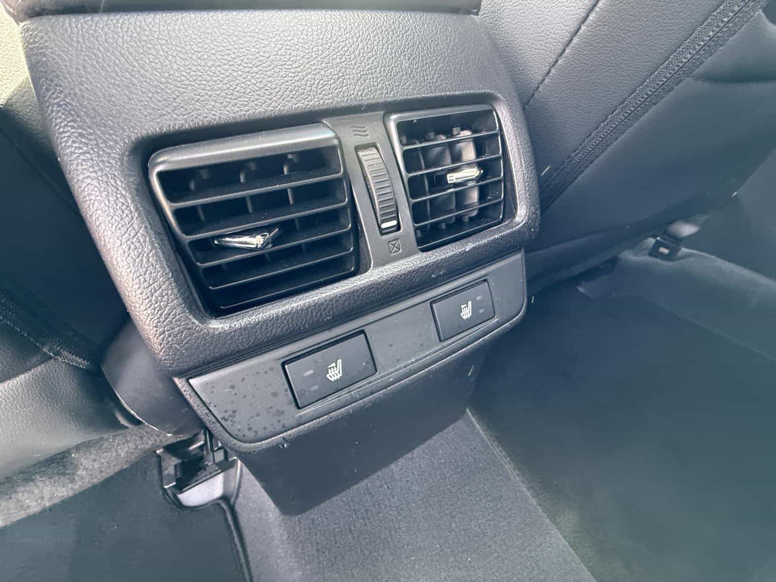 2016 Subaru Outback 3.6R Limited w/Tech - Image 28