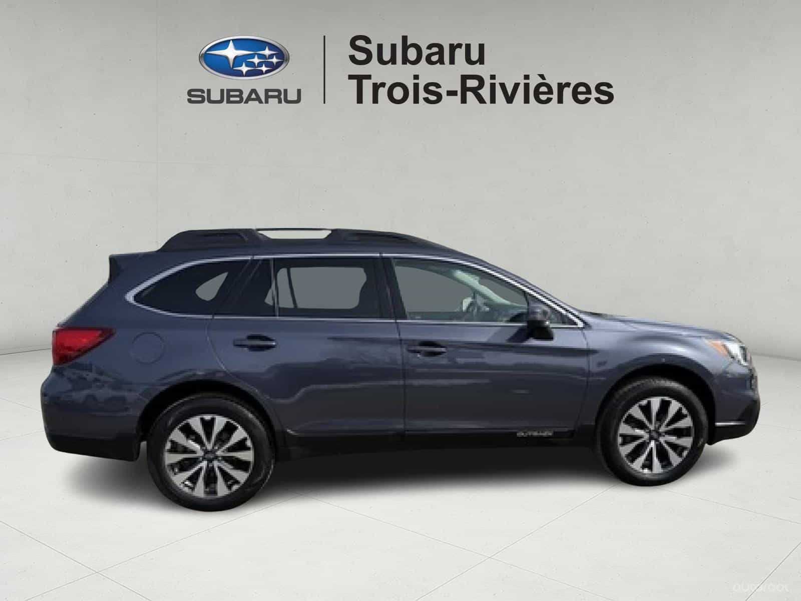 2016 Subaru Outback 3.6R Limited w/Tech - Image 11