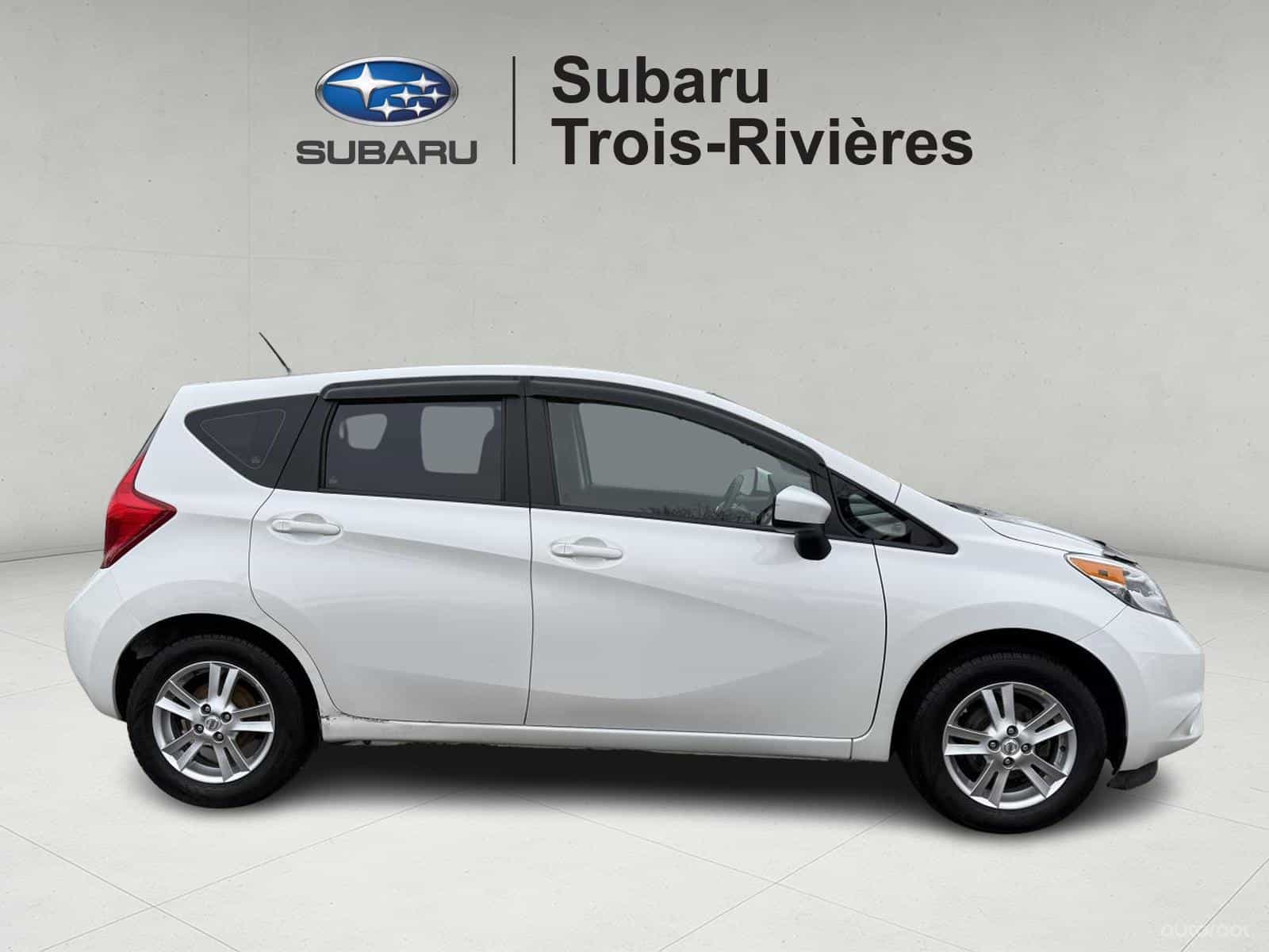 Image 4 Nissan Versa Note SV 2015