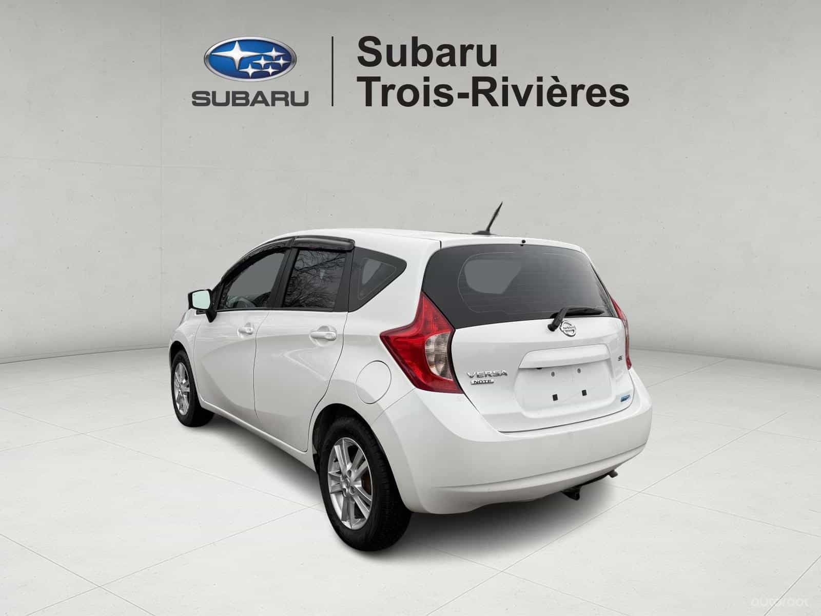 Image 9 Nissan Versa Note SV 2015