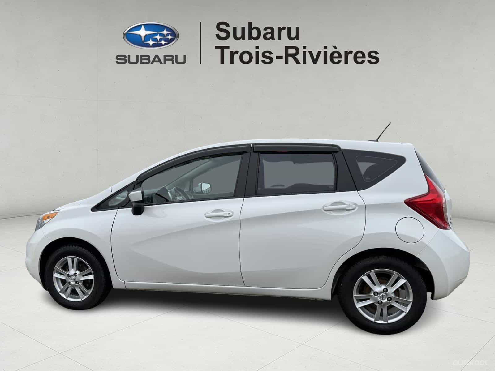 Image 10 Nissan Versa Note SV 2015